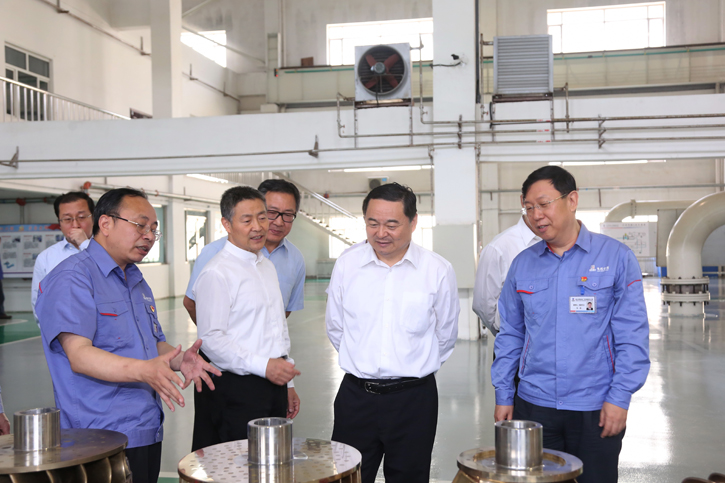 郝鹏参观调查Z6尊龙凯时集团